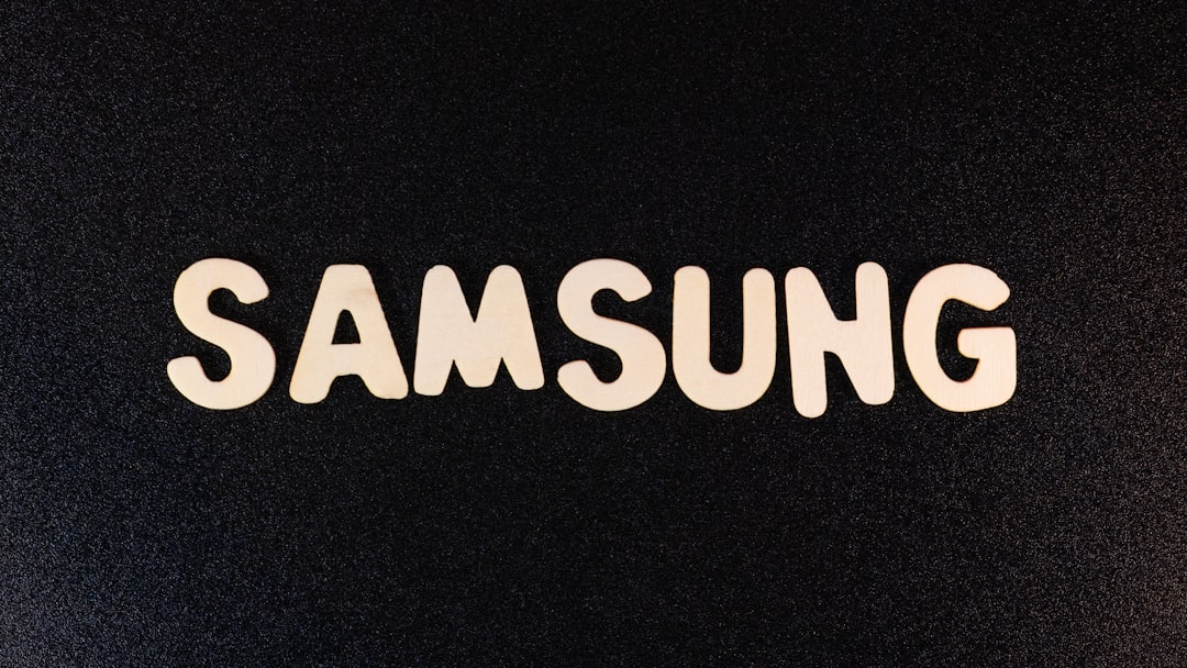 Samsung XR Glasses Timeline, Apple Vision Pro Sales Data, XR Hardware 2026 Roadmap